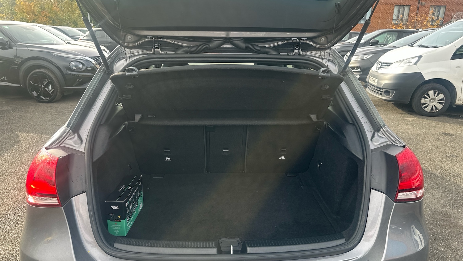 Used Mercedes-Benz A-Class 2018 for sale - 76672241: Photo 4