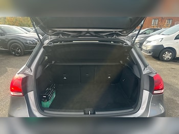 Used Mercedes-Benz A-Class 2018 for sale - 76672241: Photo