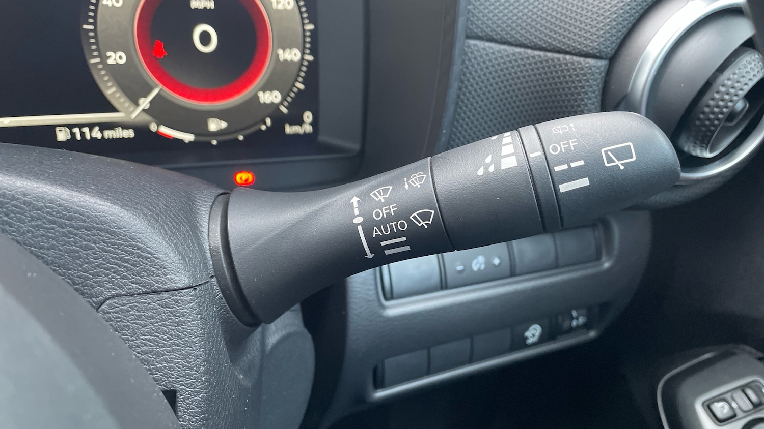 Used Nissan Juke 2024 for sale - 77296389: Photo 30