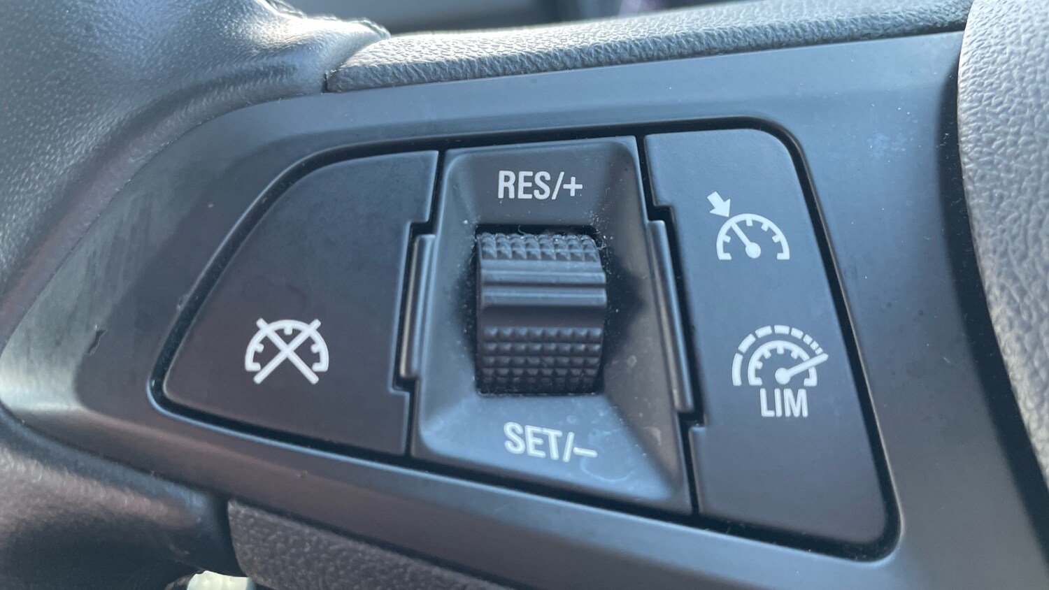 Used Vauxhall Corsa 2018 for sale - 77975762: Photo 23