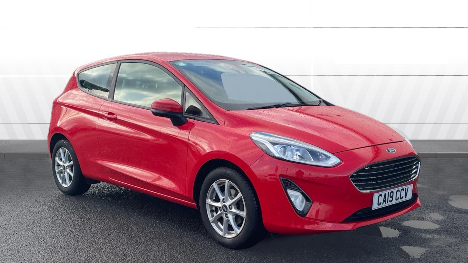 Used Ford Fiesta 2019 for sale - 76782504: Photo 1