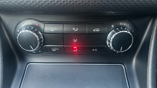 Used Mercedes-Benz A-Class 2018 for sale - 76232234: Photo 27