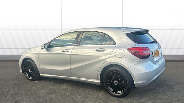 Used Mercedes-Benz A-Class 2018 for sale - 76232234: Photo 2