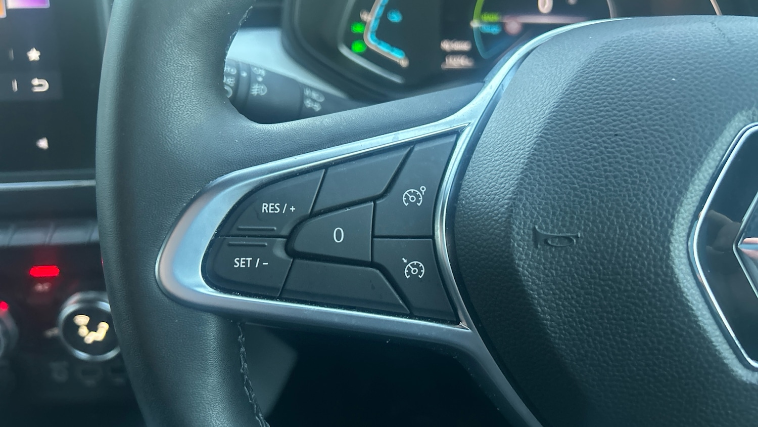 Used Renault Clio 2022 for sale - 76653075: Photo 21