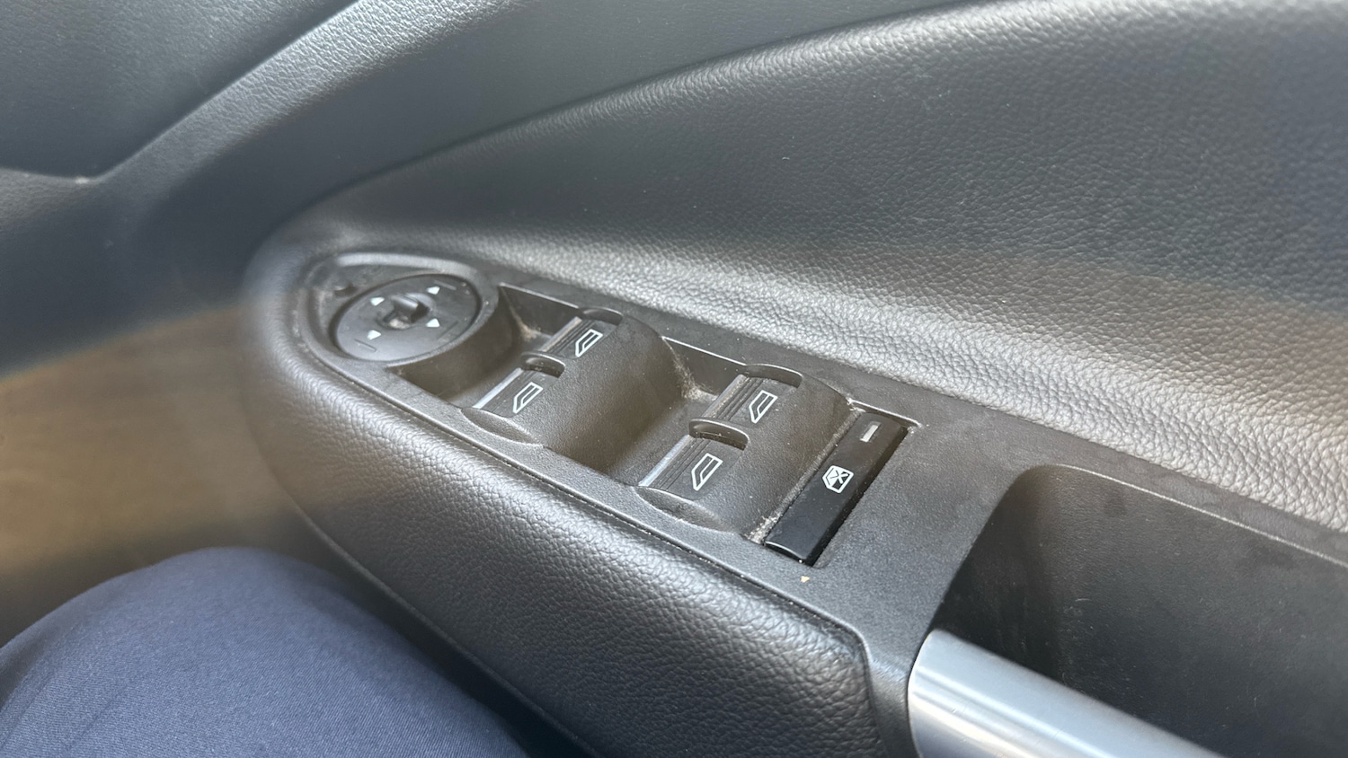 Used Ford Kuga 2018 for sale - 76384923: Photo 31