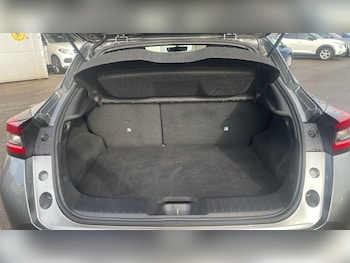 Used Nissan Juke 2024 for sale - 76252600: Photo 4