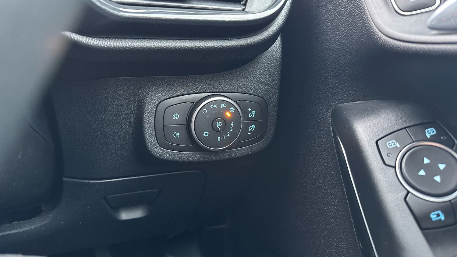 Used Ford Fiesta 2020 for sale - 77365107: Photo 30