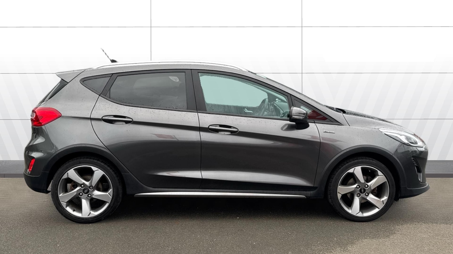 Used Ford Fiesta 2020 for sale - 77365107: Photo 5