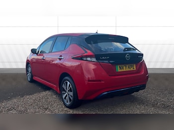 Used Nissan Leaf 2021 for sale - 76340993: Photo