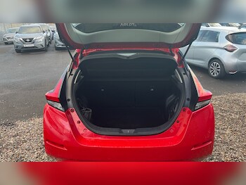 Used Nissan Leaf 2021 for sale - 76340993: Photo