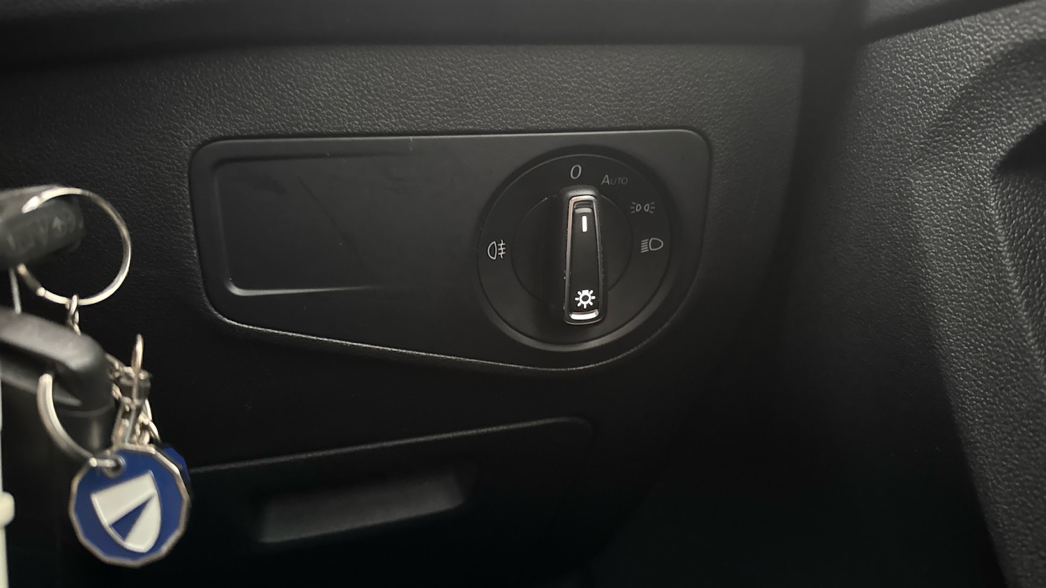 Used Volkswagen Tiguan 2020 for sale - 77138440: Photo 31