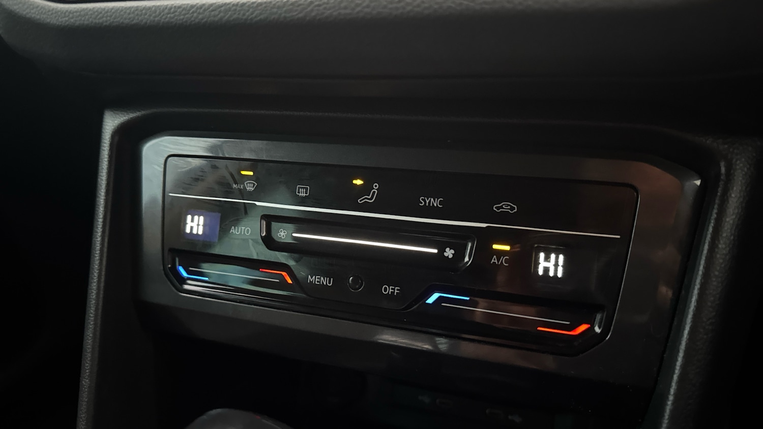 Used Volkswagen Tiguan 2020 for sale - 77138440: Photo 34