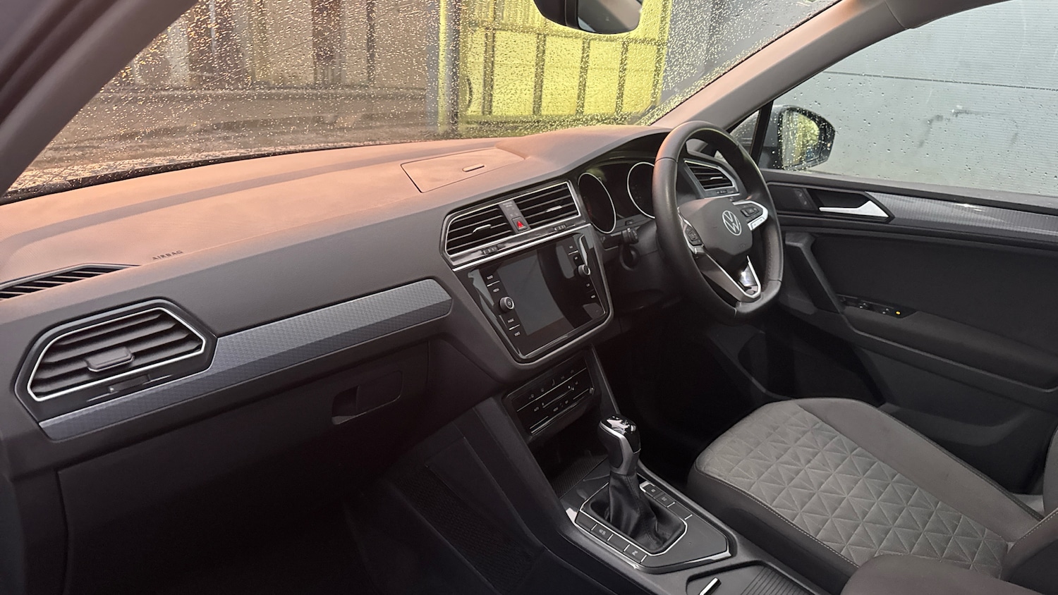 Used Volkswagen Tiguan 2020 for sale - 77138440: Photo 9