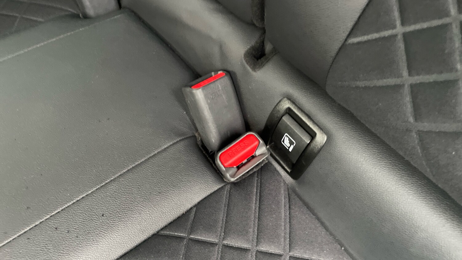 Used Nissan Juke 2022 for sale - 76146549: Photo 17