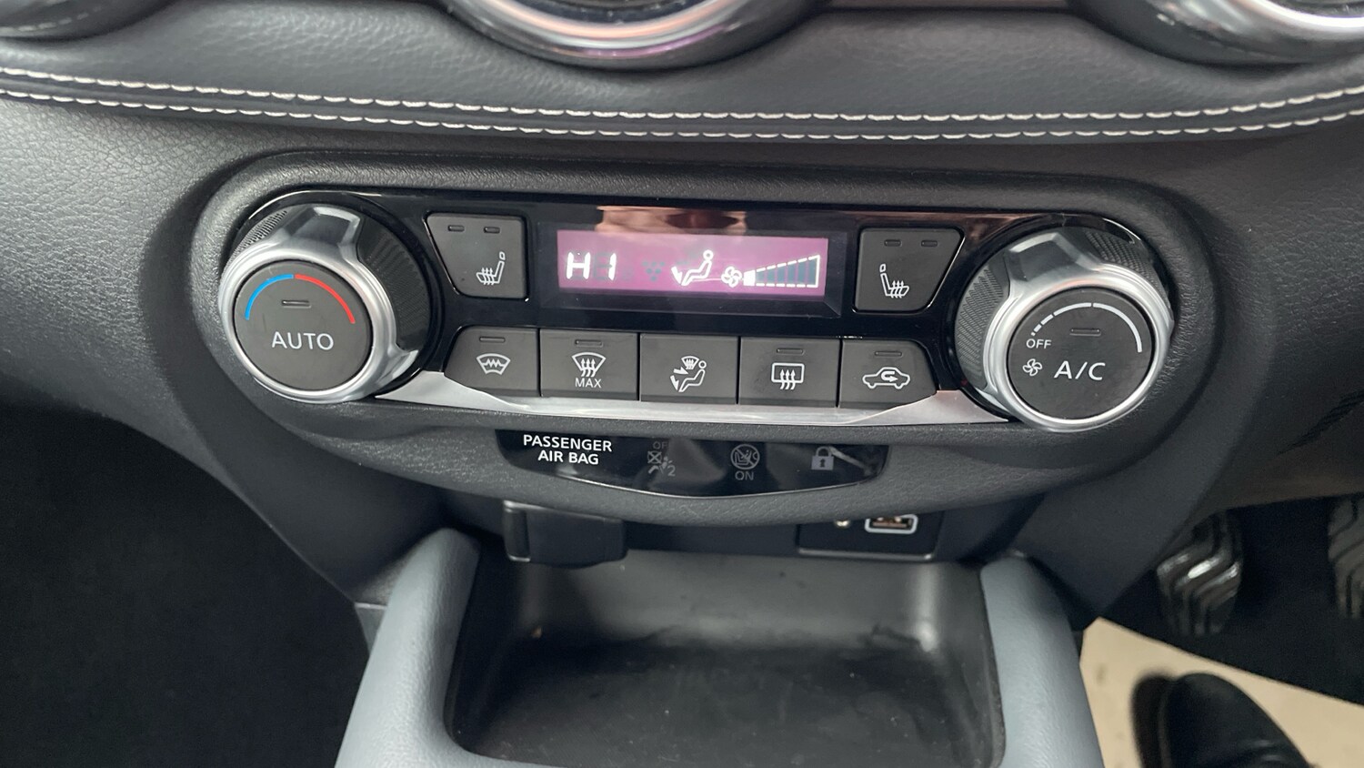 Used Nissan Juke 2022 for sale - 76146549: Photo 25