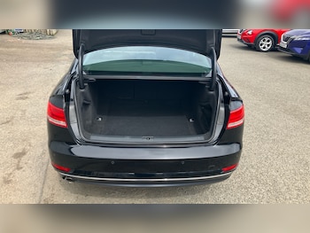 Used Audi A4 2018 for sale - 78502342: Photo