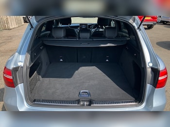 Used Mercedes-Benz GLC 2017 for sale - 75596031: Photo