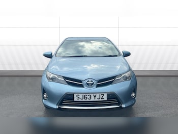 Used Toyota Auris 2013 for sale - 79367992: Photo