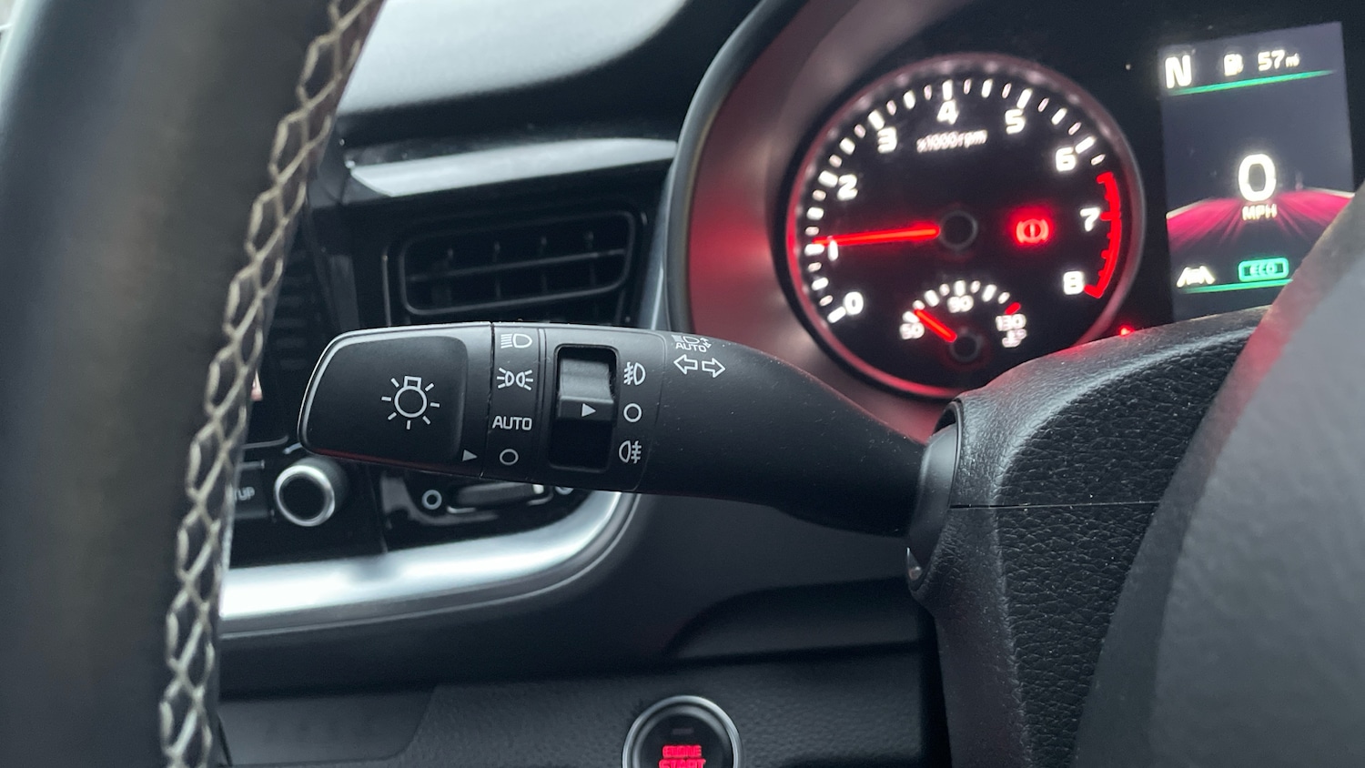 Used Kia Stonic 2021 for sale - 76568358: Photo 29