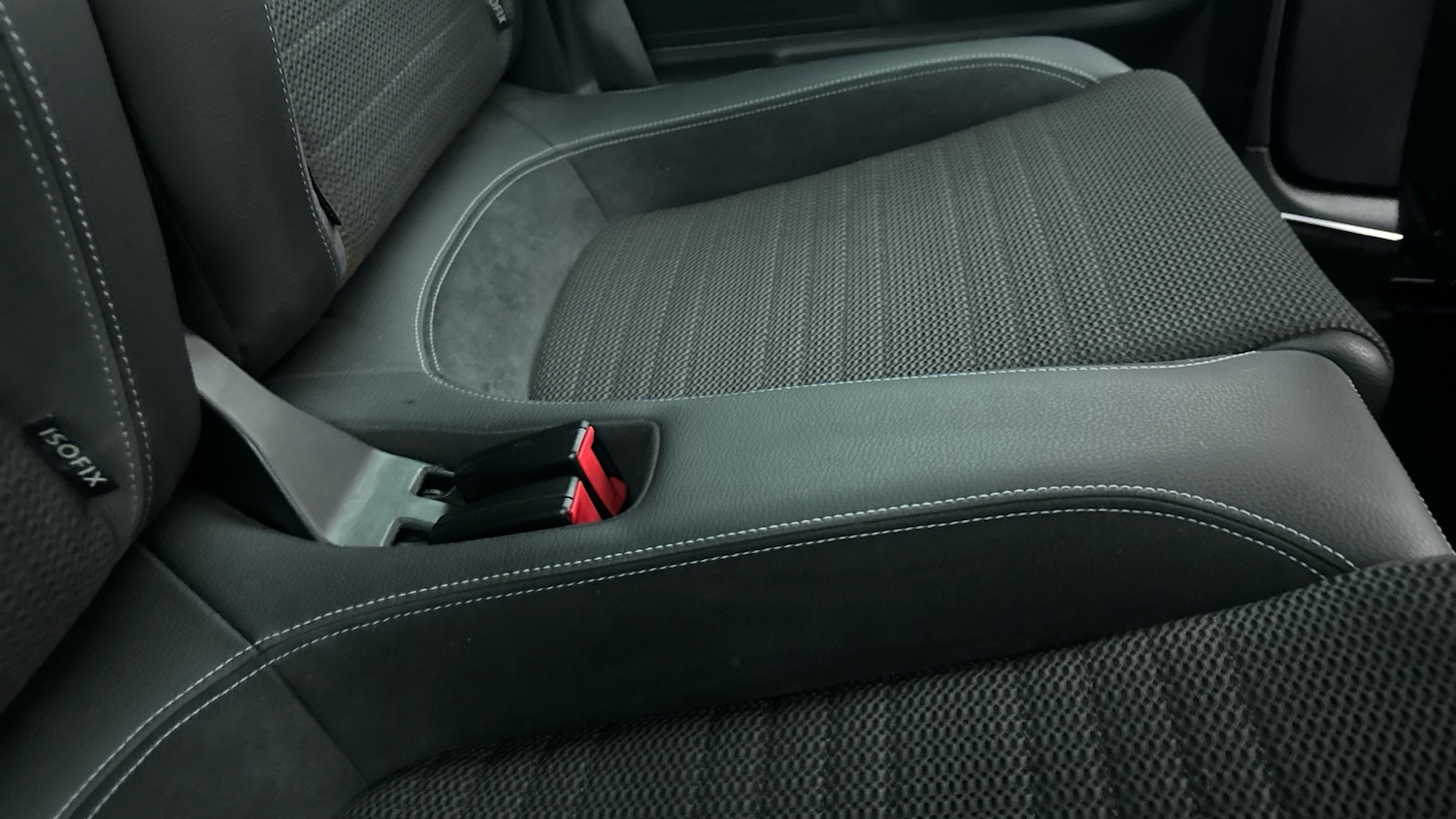 Used Volkswagen Scirocco 2015 for sale - 77300946: Photo 17