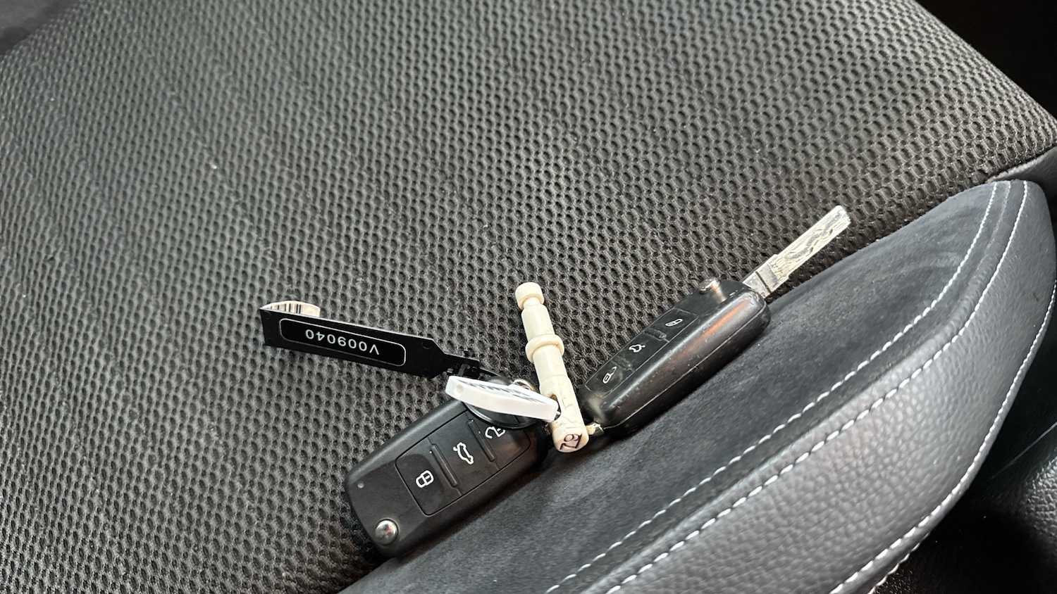 Used Volkswagen Scirocco 2015 for sale - 77300946: Photo 20