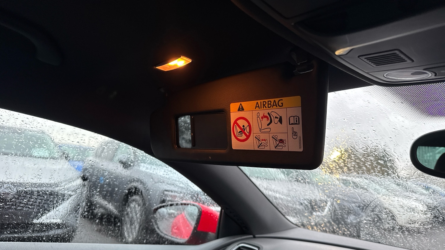 Used Volkswagen Scirocco 2015 for sale - 77300946: Photo 41