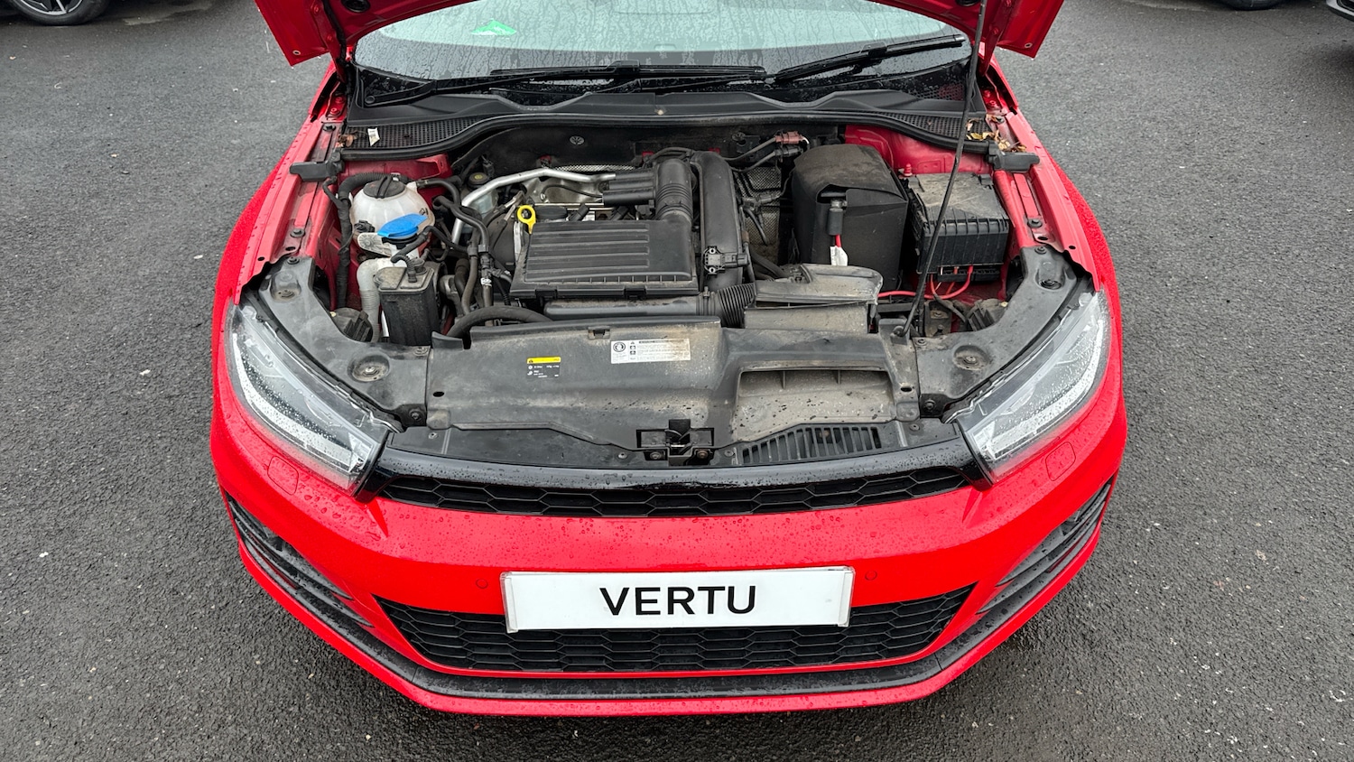 Used Volkswagen Scirocco 2015 for sale - 77300946: Photo 8