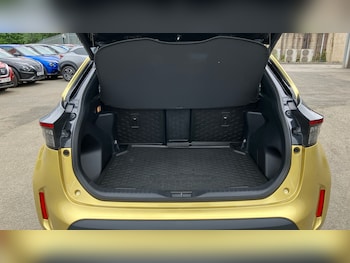 Used Toyota Yaris Cross 2022 for sale - 79127375: Photo