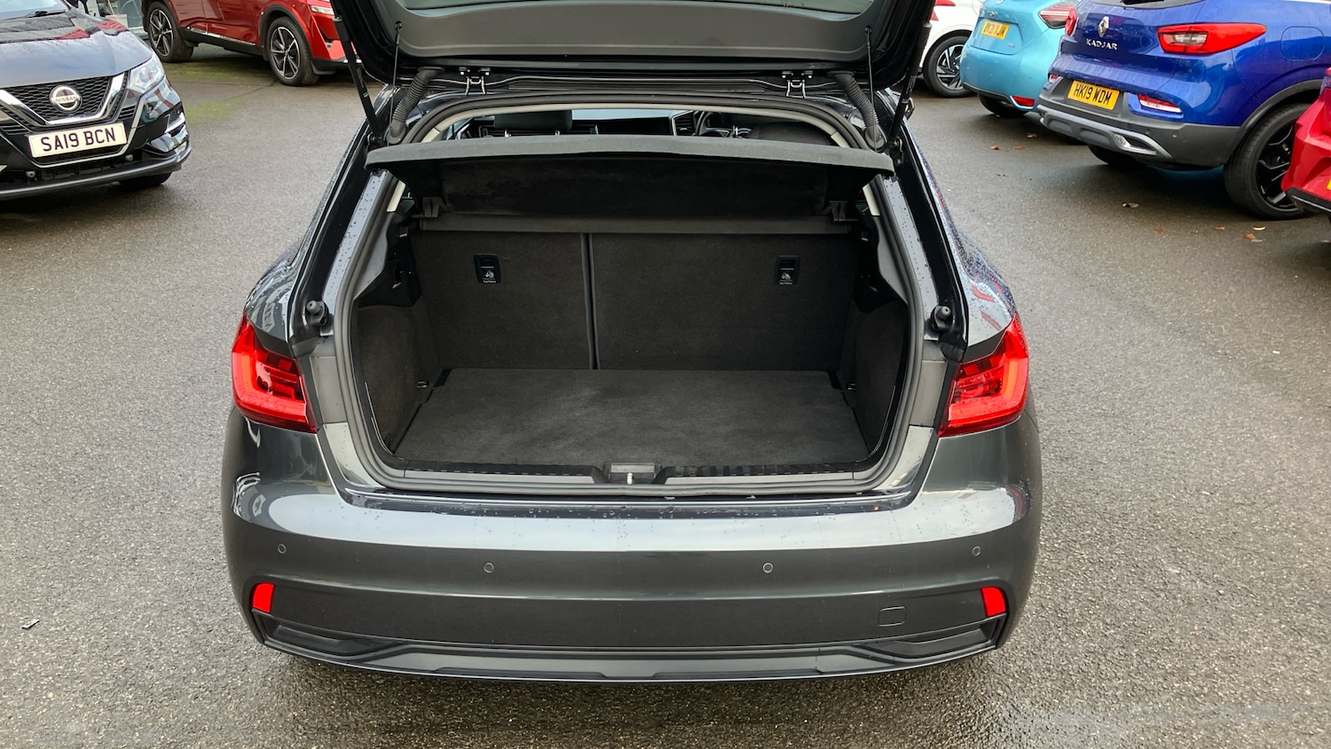 Used Audi A1 2023 for sale - 76791750: Photo 4