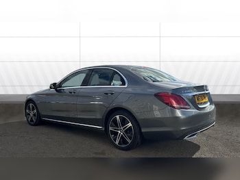 Used Mercedes-Benz C-Class 2020 for sale - 76206575: Photo 2