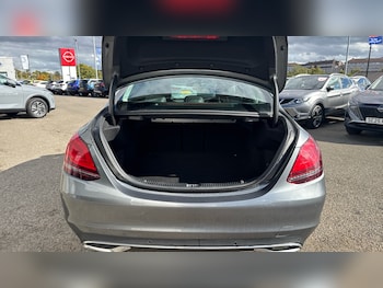 Used Mercedes-Benz C-Class 2020 for sale - 76206575: Photo 4