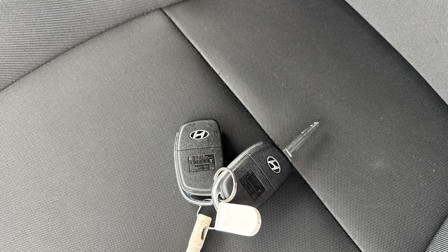 Used Hyundai i10 2018 for sale - 76194739: Photo 20