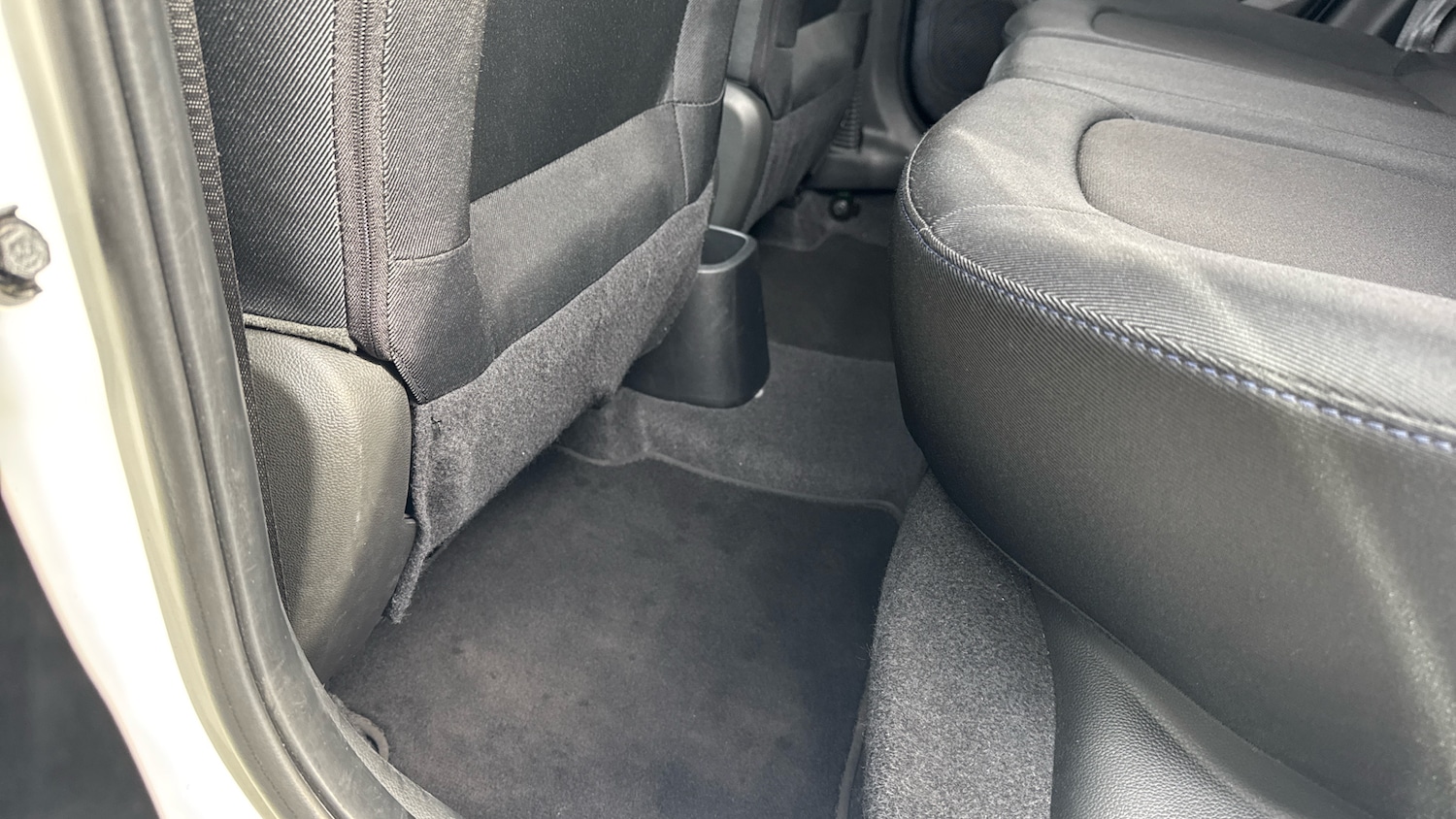 Used Hyundai i10 2018 for sale - 76194739: Photo 32