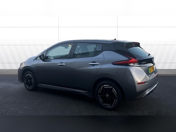 Used Nissan Leaf 2022 for sale - 76696862: Photo