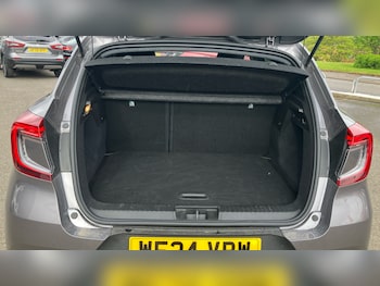 Used Renault Captur 2024 for sale - 78615734: Photo