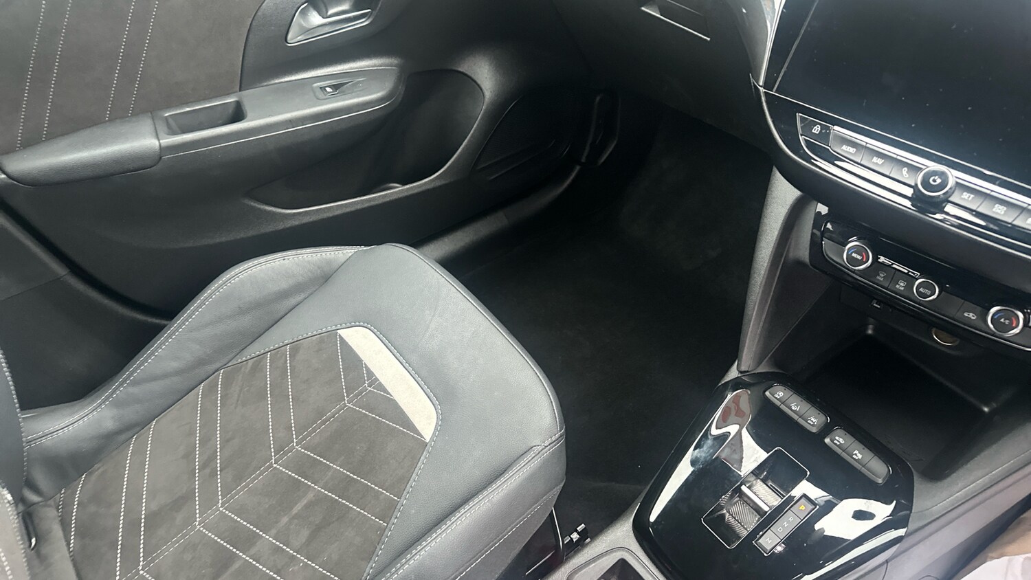 Used Vauxhall Corsa 2023 for sale - 76568360: Photo 14