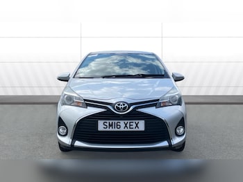 Used Toyota Yaris 2016 for sale - 79194279: Photo