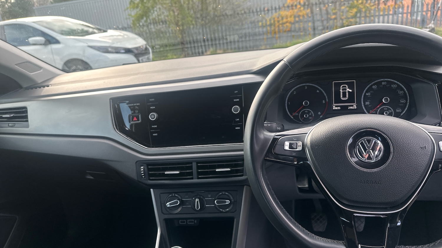 Used Volkswagen Polo 2019 for sale - 76449528: Photo 10