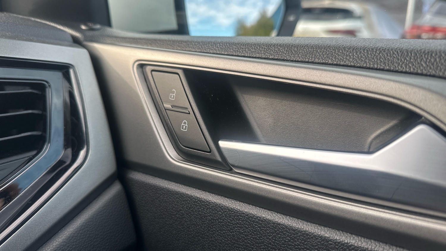 Used Volkswagen Polo 2019 for sale - 76449528: Photo 31