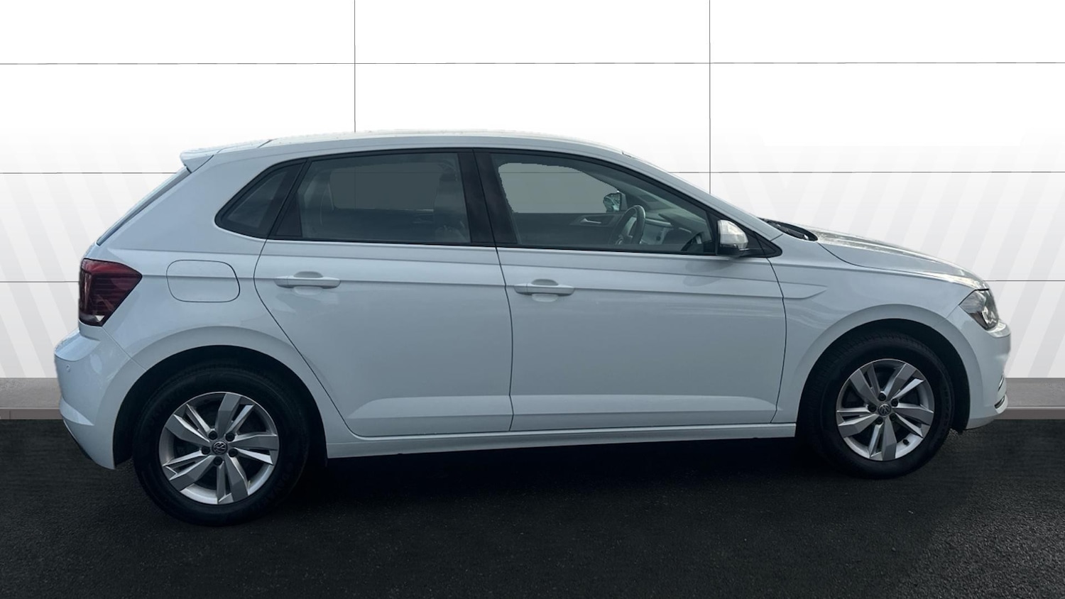 Used Volkswagen Polo 2019 for sale - 76449528: Photo 5