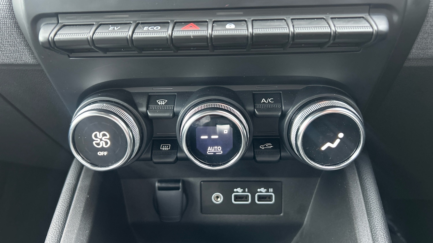 Used Renault Clio 2024 for sale - 77004264: Photo 27