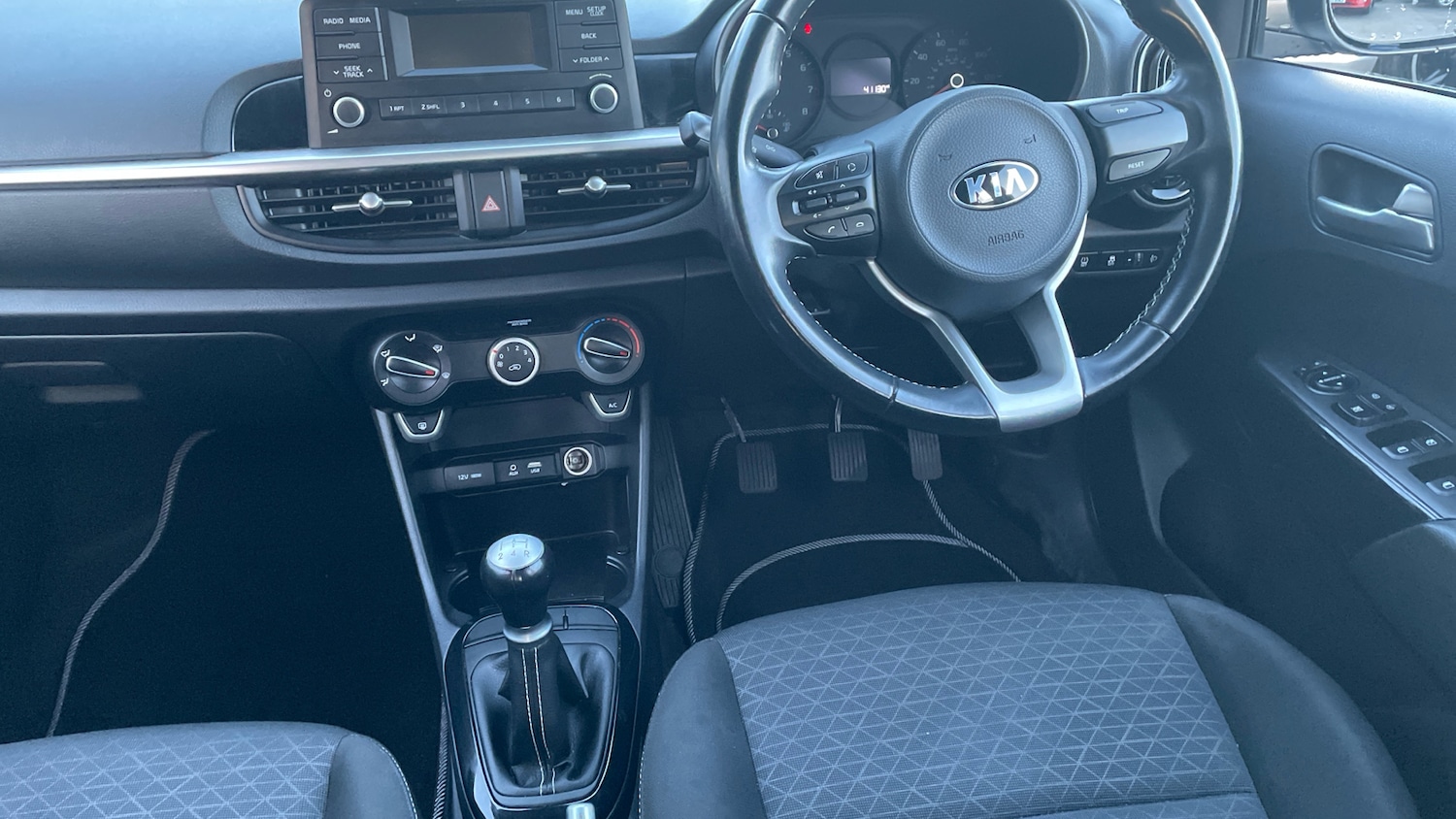 Used Kia Picanto 2018 for sale - 76922389: Photo 10