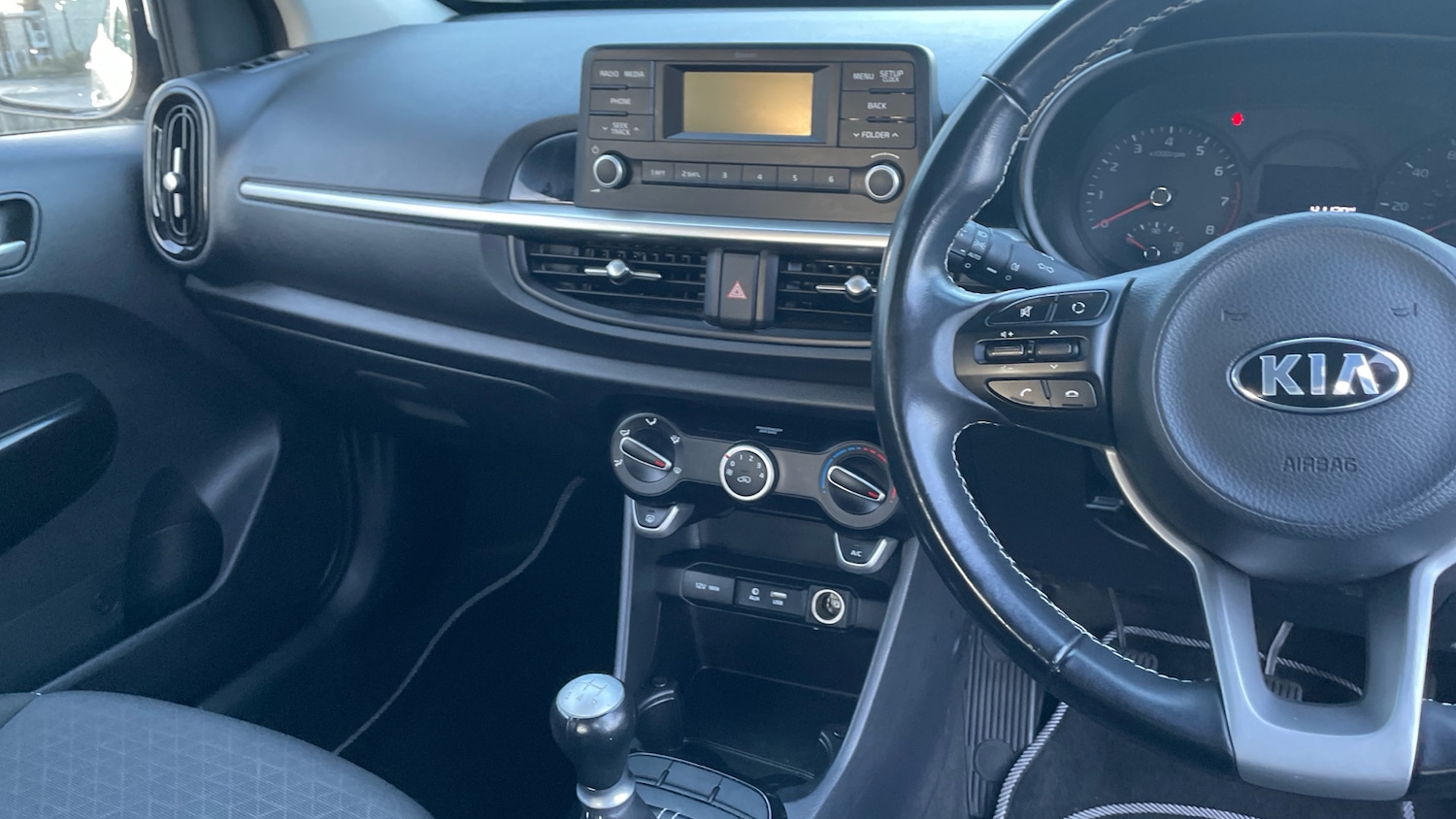 Used Kia Picanto 2018 for sale - 76922389: Photo 14