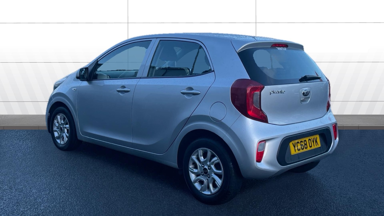 Used Kia Picanto 2018 for sale - 76922389: Photo 2