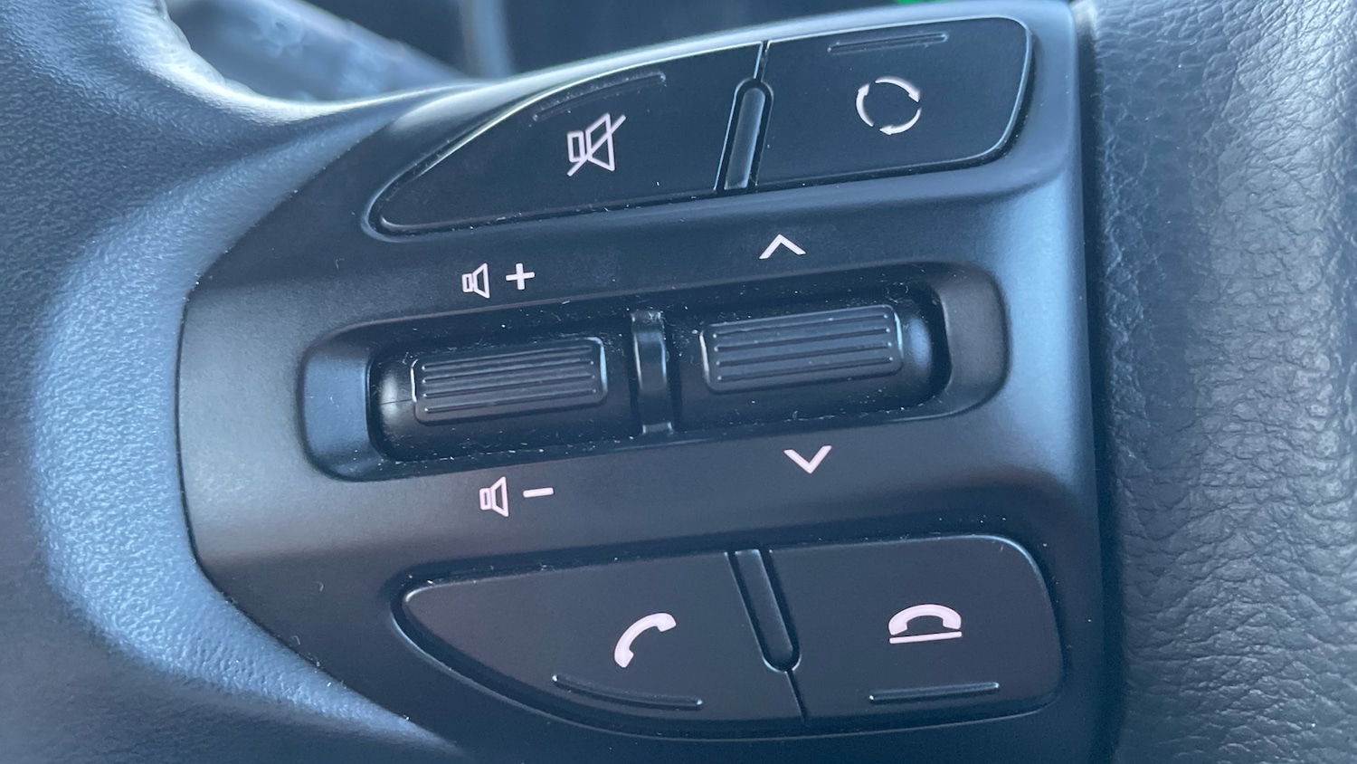 Used Kia Picanto 2018 for sale - 76922389: Photo 22