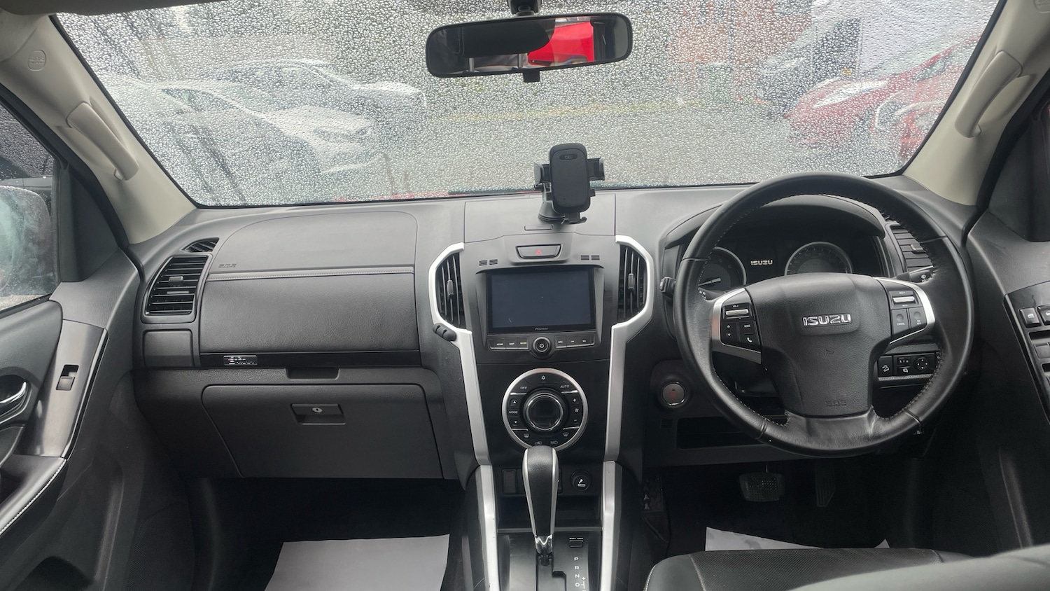 Used Isuzu D-Max 2020 for sale - 76330356: Photo 10