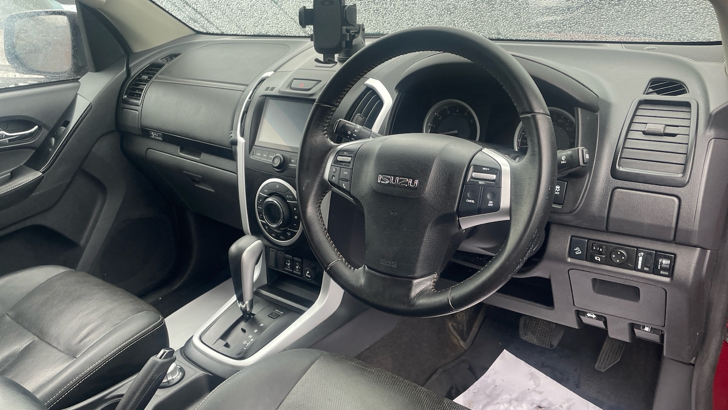 Used Isuzu D-Max 2020 for sale - 76330356: Photo 11