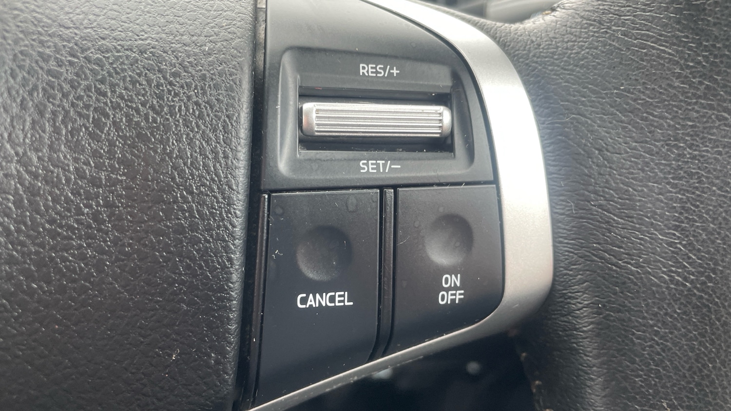 Used Isuzu D-Max 2020 for sale - 76330356: Photo 30