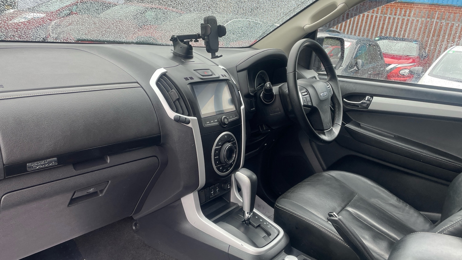 Used Isuzu D-Max 2020 for sale - 76330356: Photo 9