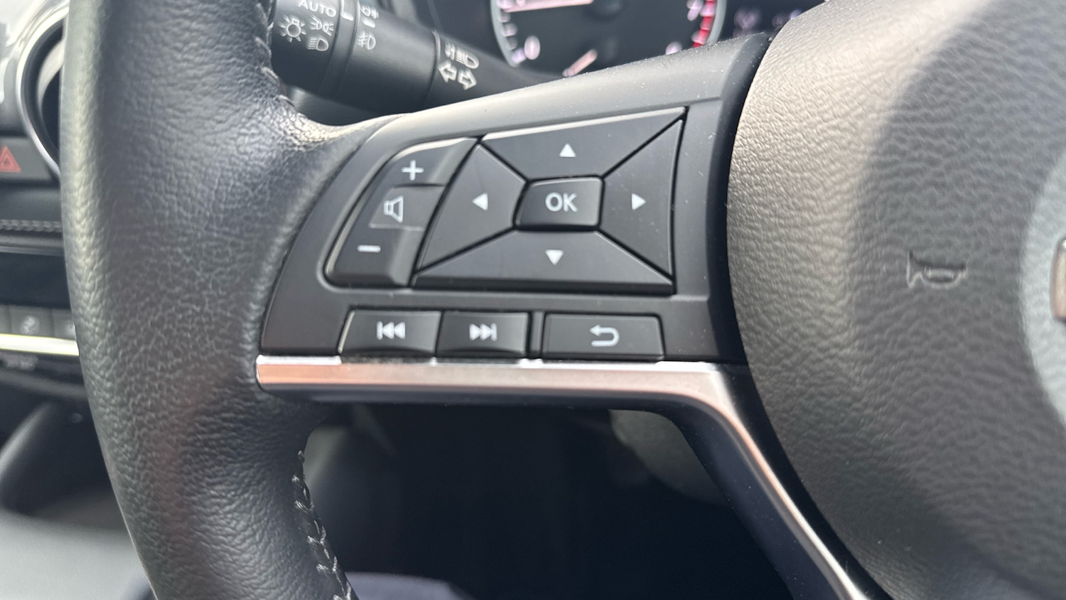 Used Nissan Juke 2020 for sale - 76707162: Photo 32